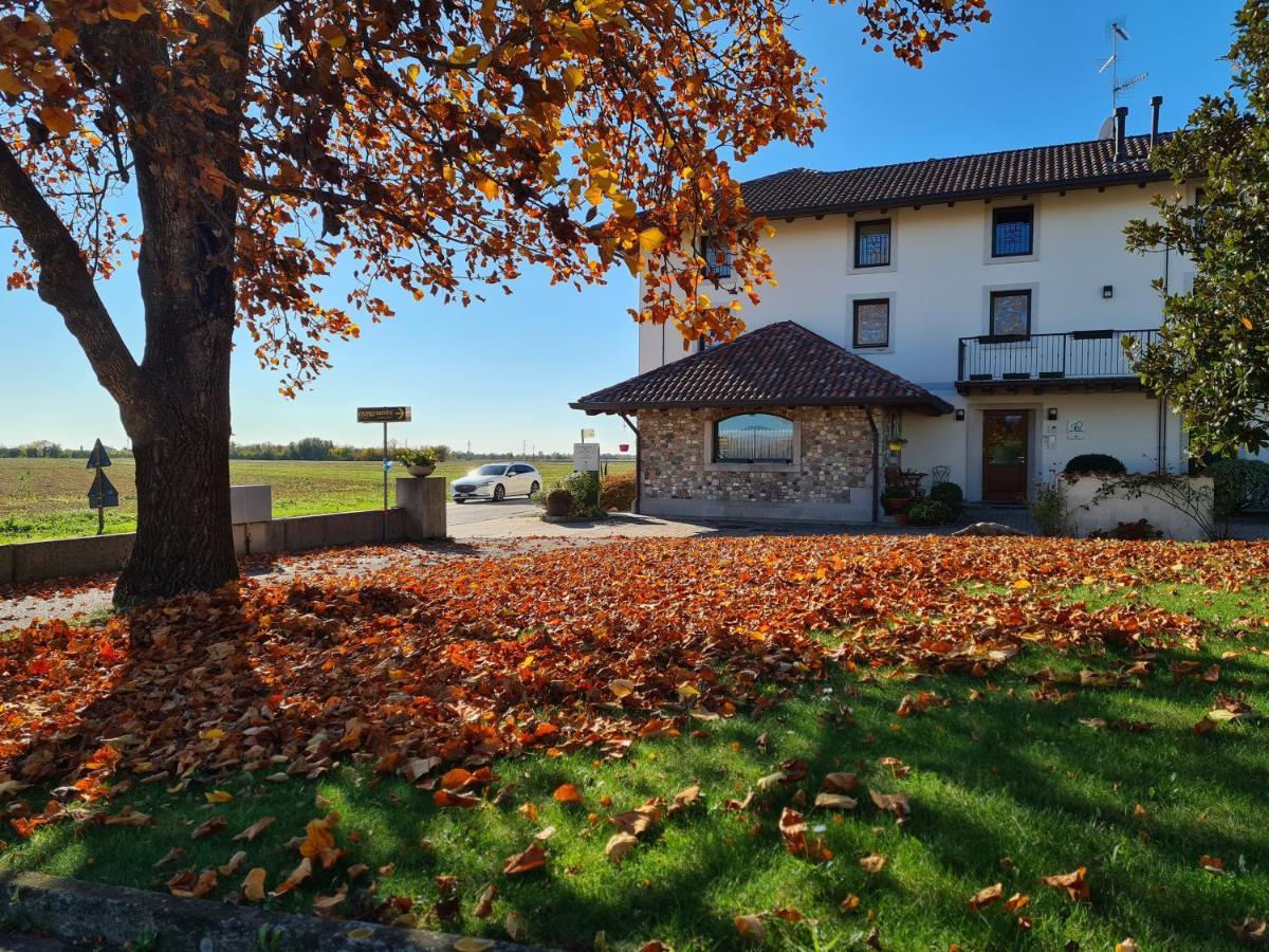 Agriturismo Residence Caporale Remanzacco ภายนอก รูปภาพ